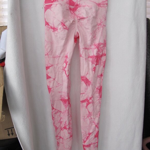 NWT - Better Bodies Scrunch Leggings - Picture 2 of 13